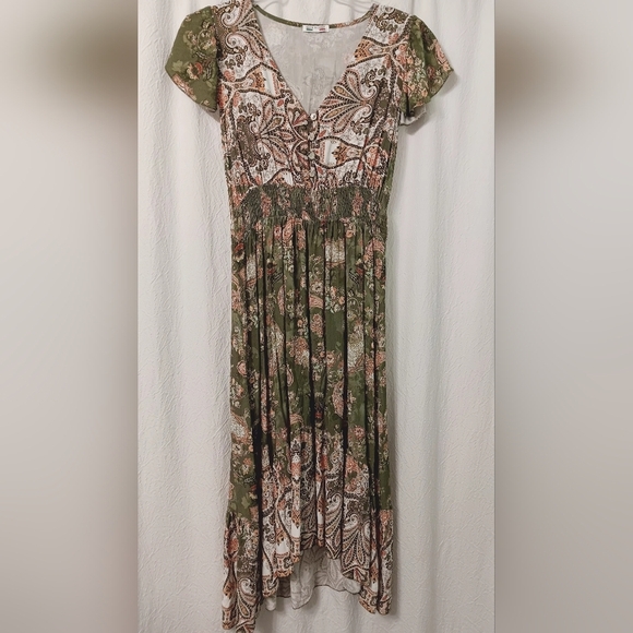 MADE IN ITALY Dresses & Skirts - Floral Green Dress Size L